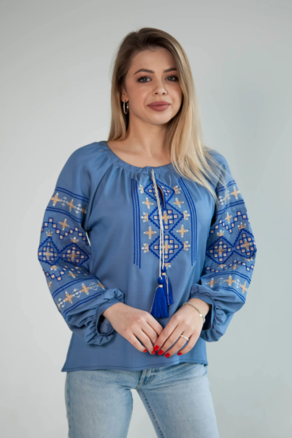 Ukrainian women's embroidered blouse "Zirka"