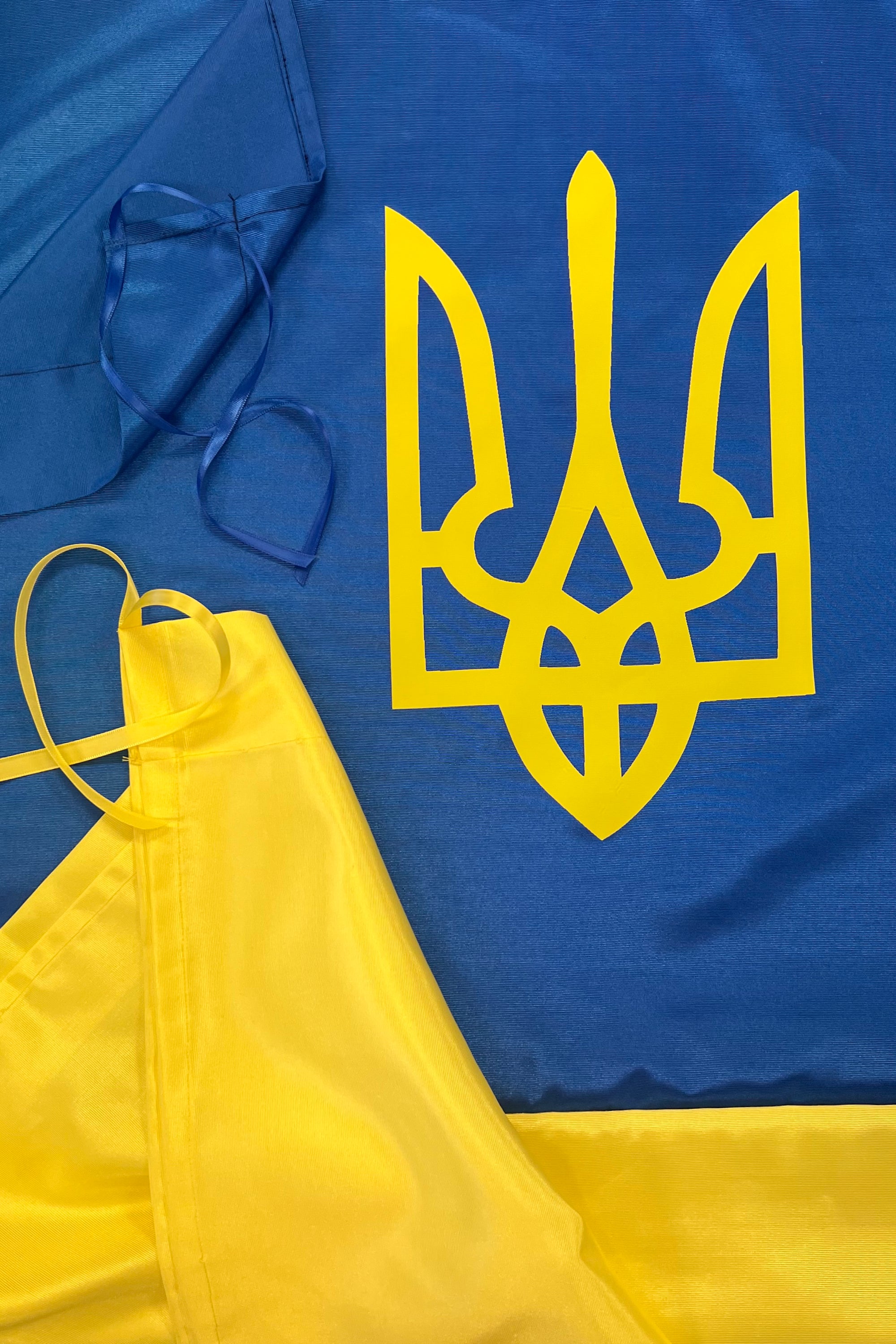 Ukrainian flag 57" - 41"