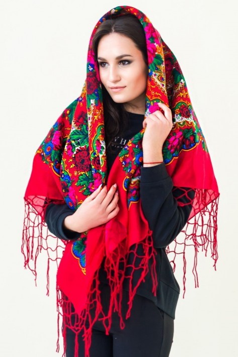 Ukrainian shawl "Hustka". Red. Large