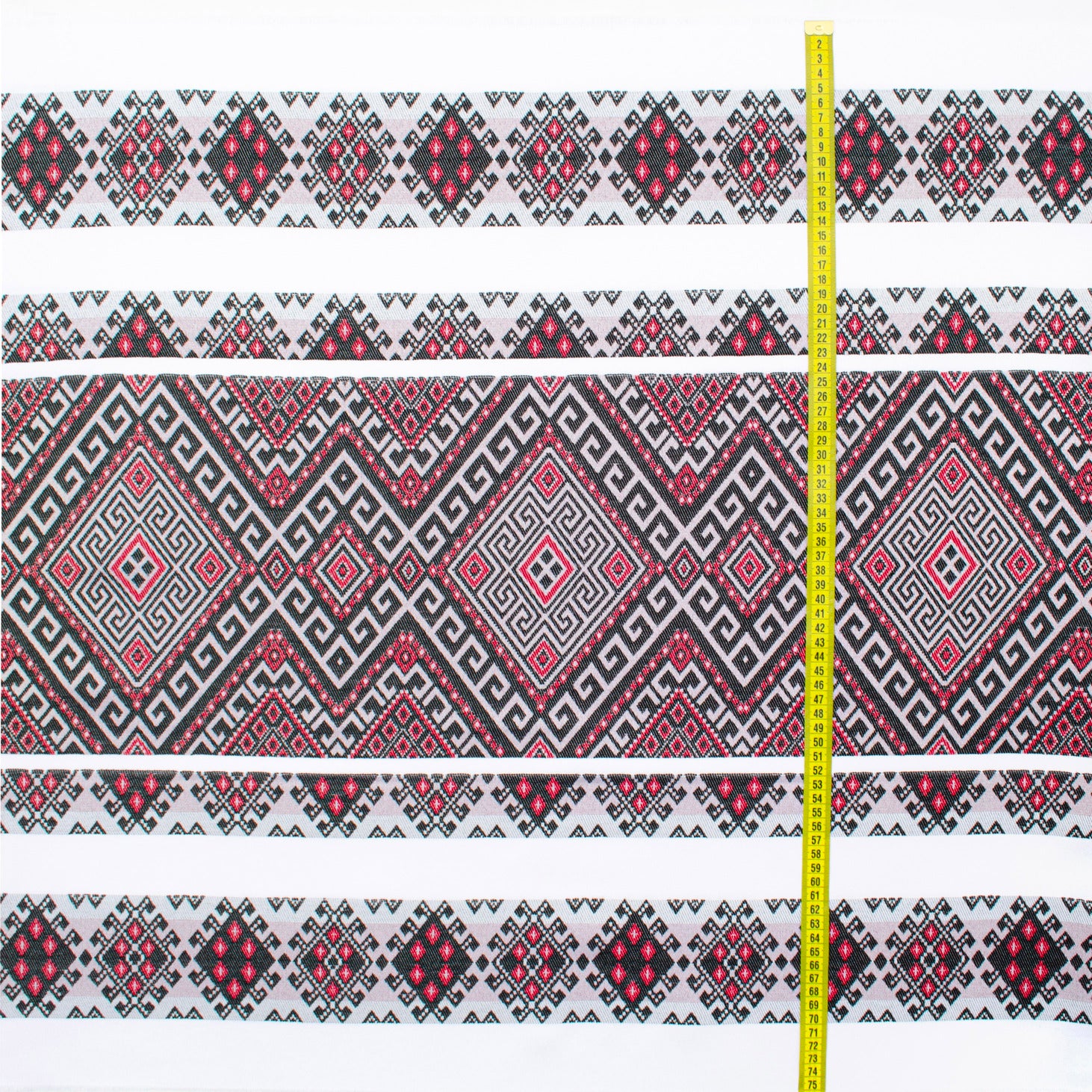 Ukrainian woven fabric "Smereka" by cut