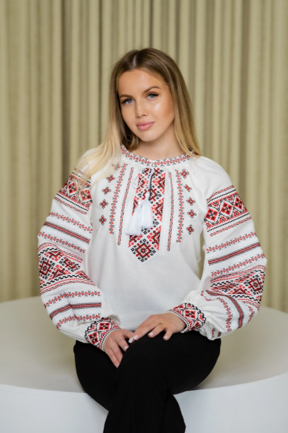 Ukrainian women's embroidered blouse "Oksana"