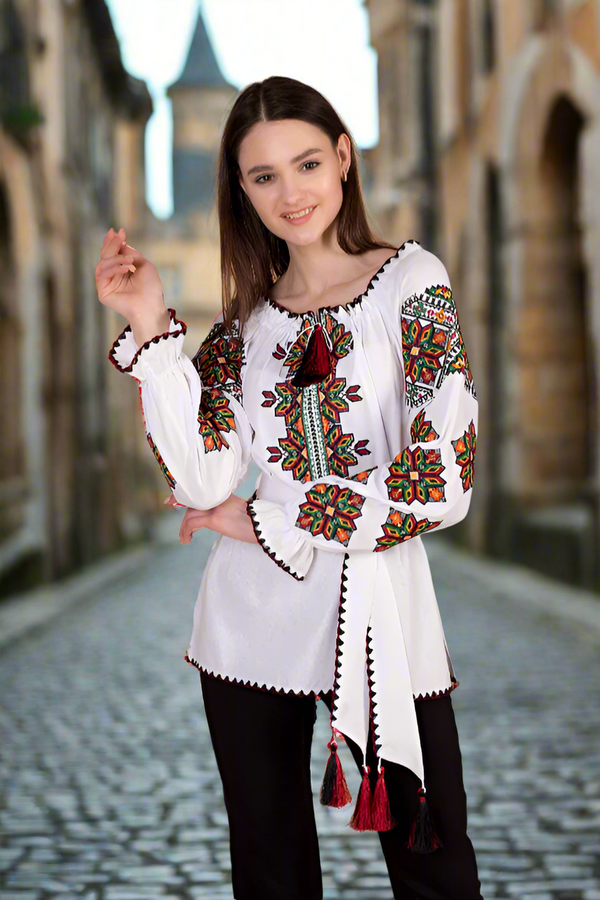 Ukrainian women's embroidered blouse 