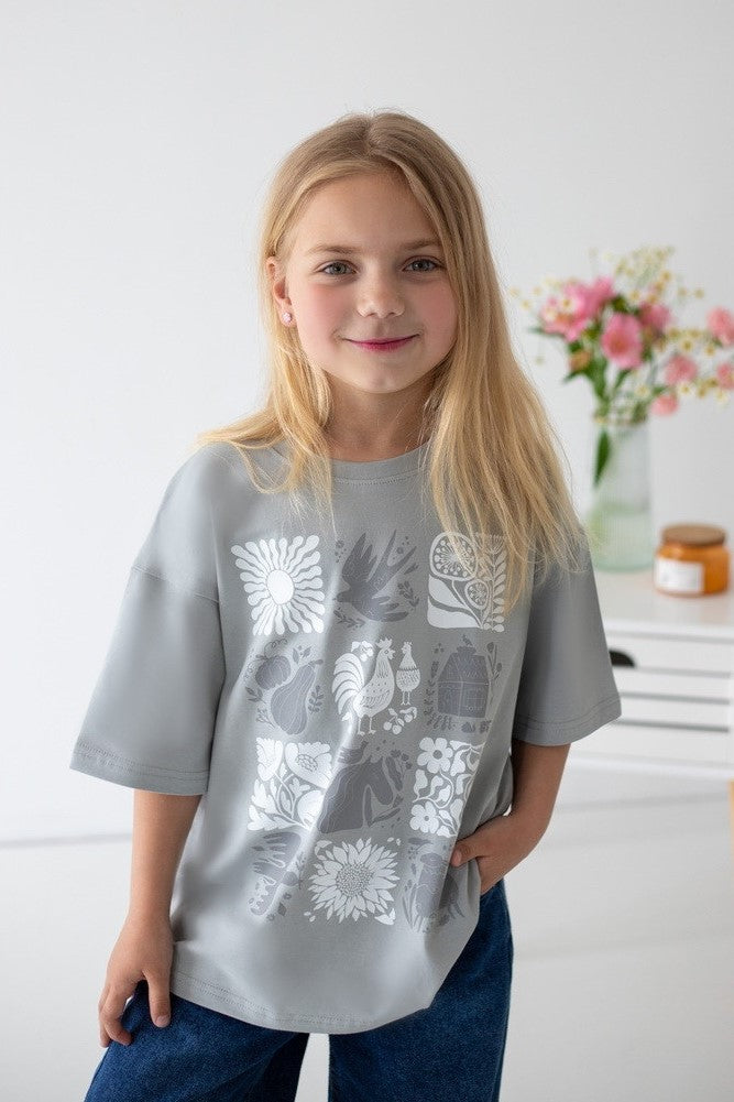 Kid's gray t-shirt with ethnic print