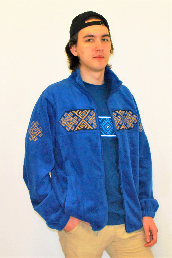 Men's Embroidered full-zip fleece jacket.