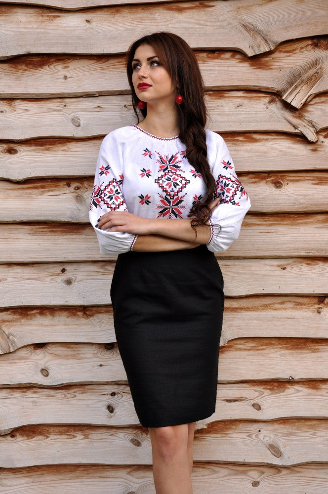 Women's 3/4 blouse with red & black embroidery "Sumska"