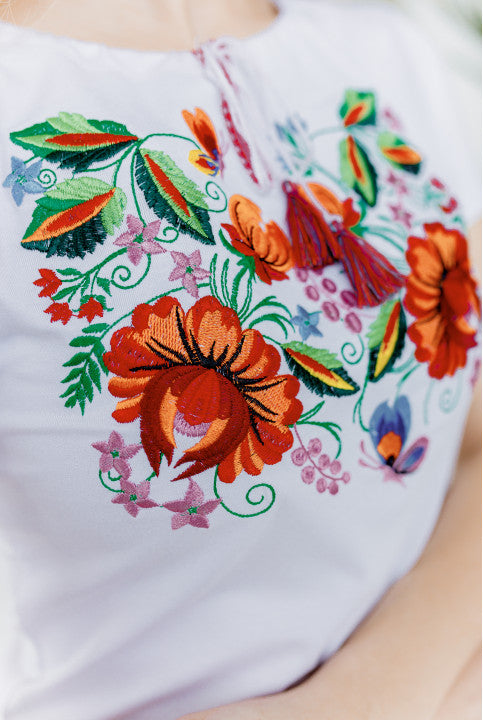 Women's short sleeve white shirt with floral embroidery "Petrykivka"